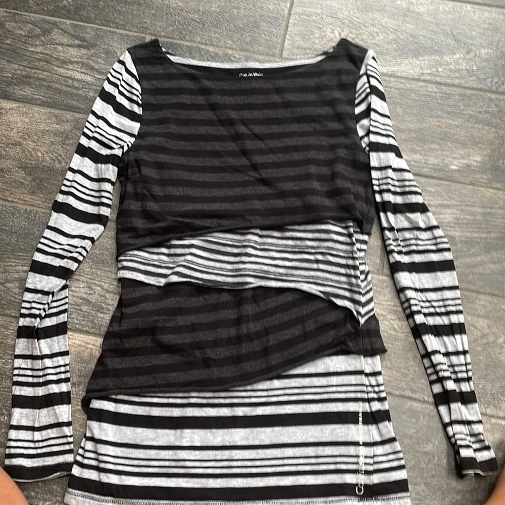 Size medium Calvin Klein performance long sleeve top